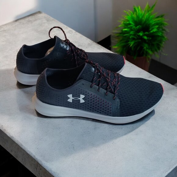 Under Armour Sway Sneakers - Gym Black & Neon Pink  Low Top- Women’s Size 11 - Picture 3 of 11